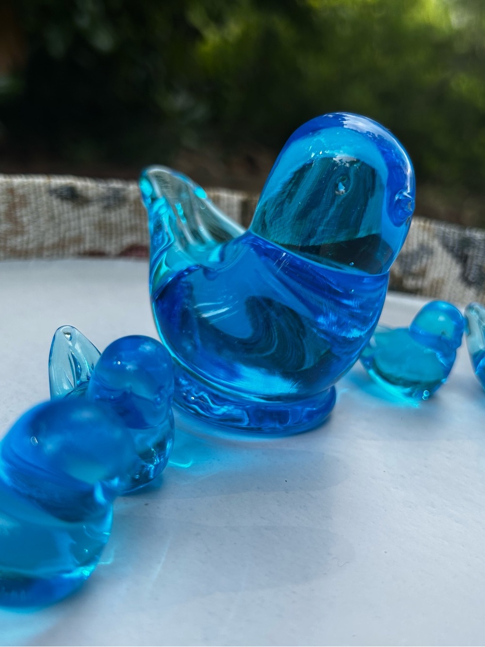 Vintage Leo Ward Bluebirds of Happiness Figurine Set - 5 Pieces - Picture 5 of 6